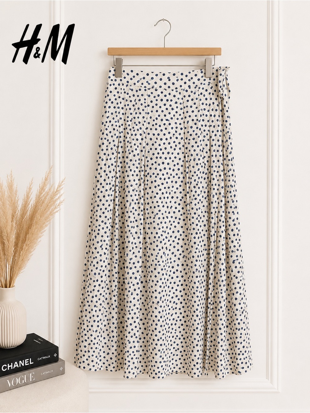 H&M • Blue and white dot maxi skirt • Never Worn • Size 12